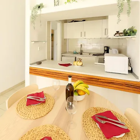 Apartment Helechos A1, 2 Bed Pdc Puerto del Carmen (Lanzarote)