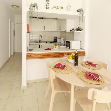 Helechos A1, 2 Bed Pdc Apartment Puerto del Carmen (Lanzarote)